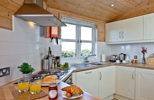 St Merryn Cabin | 2 bedroom accommodation in St Merryn, Padstow