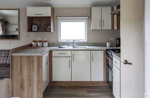 Pendine Cottage | 2 bedroom accommodation in Pendine