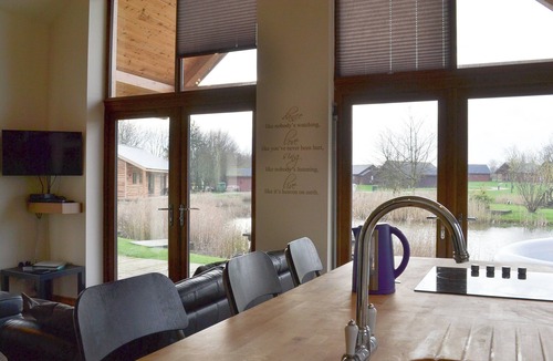 Aubourn Cottage | 2 bedroom accommodation in Thorpe on the Hill, near Lincoln