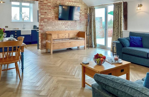 Eleighwater Cottage | 2 bedroom accommodation in Chard