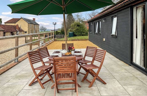 Eleighwater Cottage | 2 bedroom accommodation in Chard