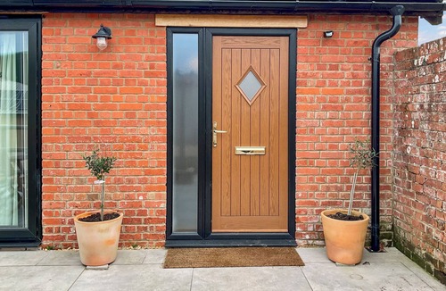 Eleighwater Cottage | 2 bedroom accommodation in Chard