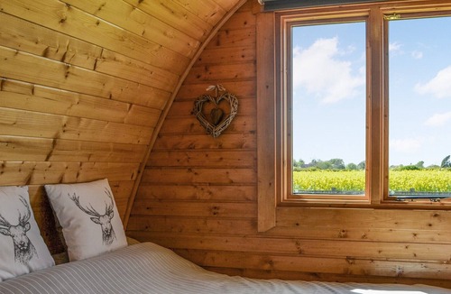 Hollym Cottage | 2 bedroom accommodation in Hollym