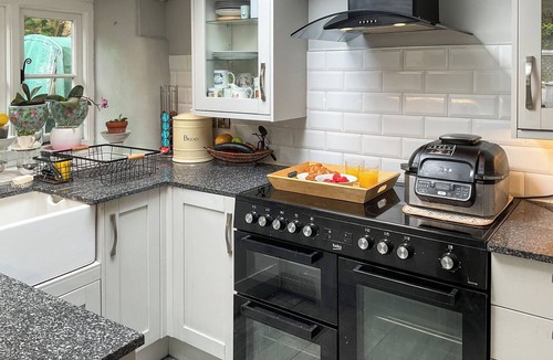Ilton Cottage | 2 bedroom accommodation in Barrington, near Ilminster,