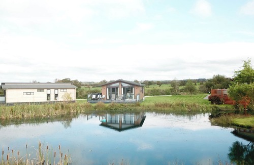 Llansantffraed Ski Chalet | 2 bedroom accommodation in Llanon