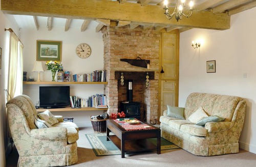 Orston Cottage | 2 bedroom accommodation in Westborough, near Newark