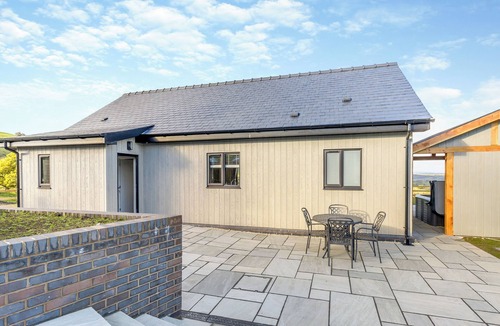 Newtown Cottage | 2 bedroom accommodation in Pentre