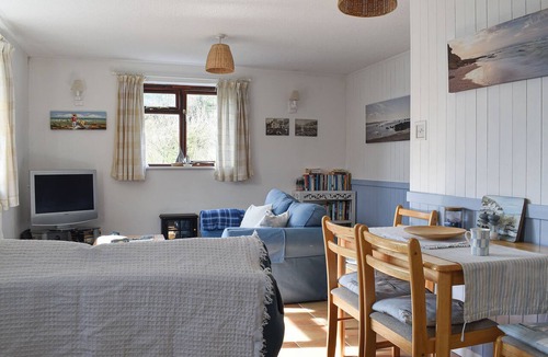 Talland Cottage | 2 bedroom accommodation in Talland Bay, near West Looe