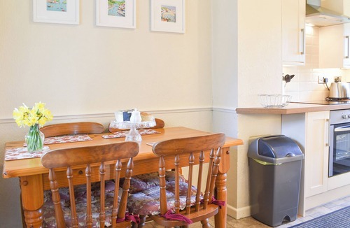 Looe Cottage | 2 bedroom accommodation in Lanreath, near Looe