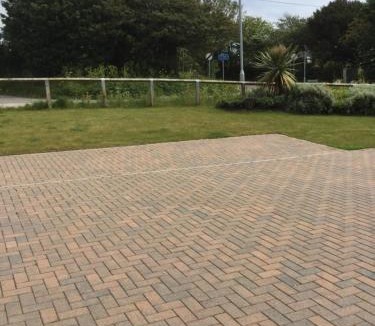 Hayle House | 2 Lapwing Drive