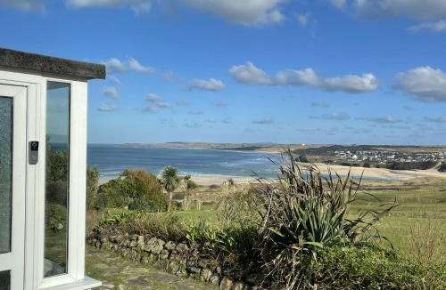 Lelant House | 2 The Links has uninterrupted Sea Views Across St Ives Bay & Dunes