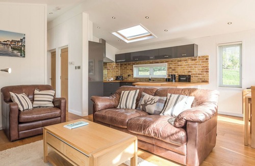 West Looe Cottage | 2 Tree Tops