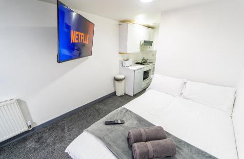 Selly Oak Apartment | 24 Dale Road Studios