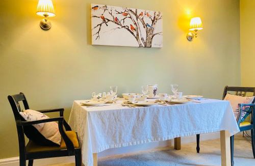 Trumpington House | 2N Cottage