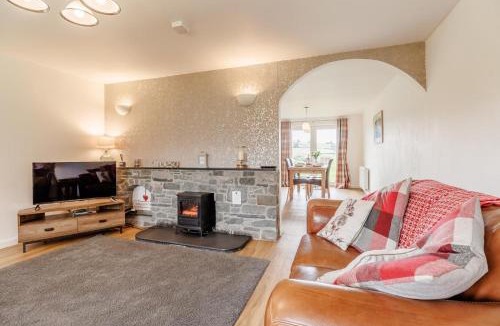 Bala House | 3 Bed in Bala oc-bow26