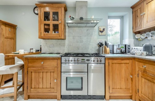 Baslow Cottage | 3 Bed in Baslow (oc-h27288)