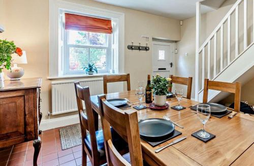 Baslow House | 3 Bed in Baslow oc-pk908