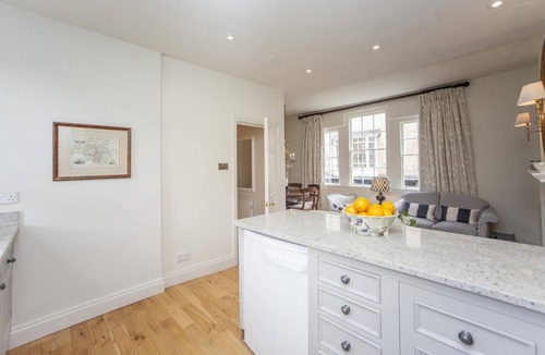 Upper Town Cottage | 3 Bed in Bath (oc-bhr40)