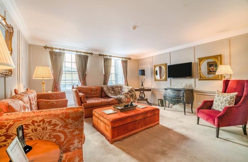Bath City Centre Cottage | 3 Bed in Bath (oc-g32607)