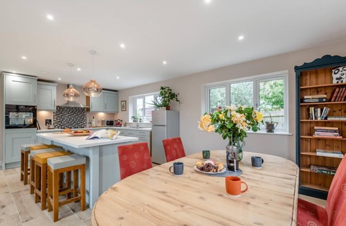 Digby House | 3 Bed in Digby (oc-d32237)
