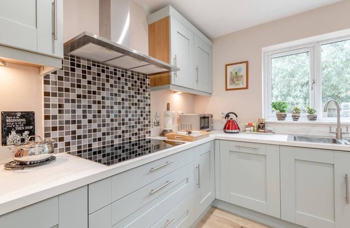 Digby House | 3 Bed in Digby (oc-d32237)