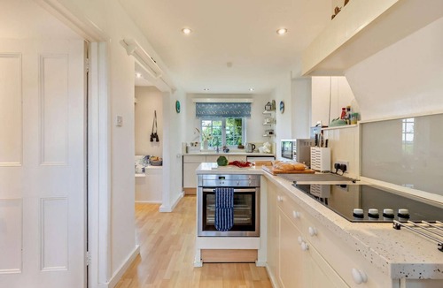 Deepdale Cottage | 3 Bed in Docking (oc-g29874)