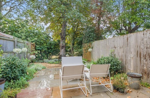 Framlingham Cottage | 3 Bed in Framlingham (oc-m32532)