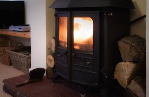 Ripley Cottage | 3 Bed in Harrogate (oc-hh057)