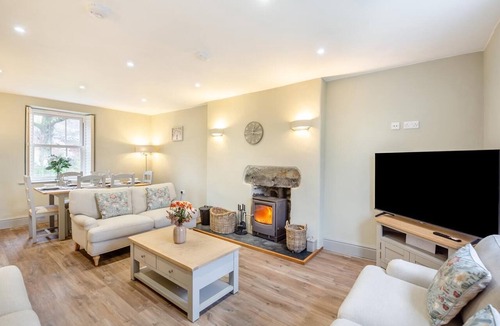 Dolgellau Cottage | 3 Bed in Islawrdref (oc-t34600)