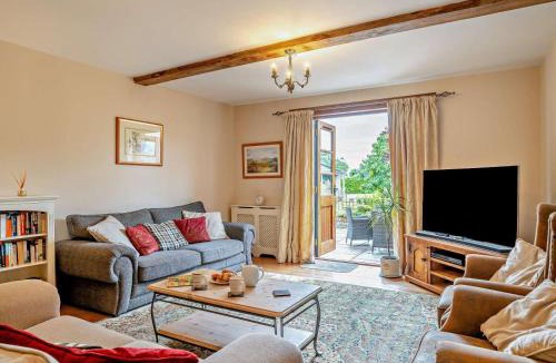 Muchelney House | 3 Bed in Langport oc-76372