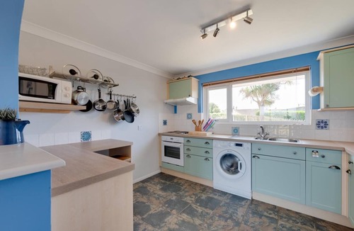 Thurlestone House | 3 Bed in Thurlestone (oc-bc1415)