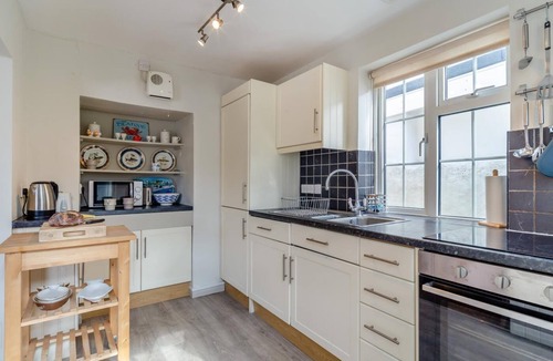 Thurlestone Cottage | 3 Bed in Thurlestone (oc-h30263)