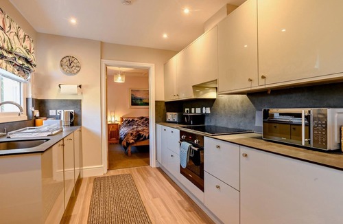Irstead Cottage | 3 Bed in Thurne (oc-t27347)