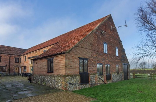 Fakenham Cottage | 3 Bed in Toftrees (oc-kt081)
