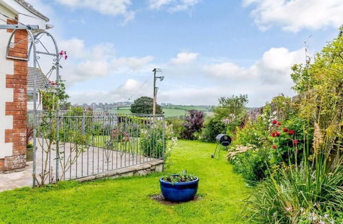 Langtree House | 3 Bed in Torrington (oc-79041)