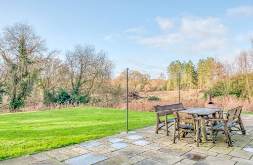 Wareham Cottage | 3 Bed in Wareham (oc-76648)