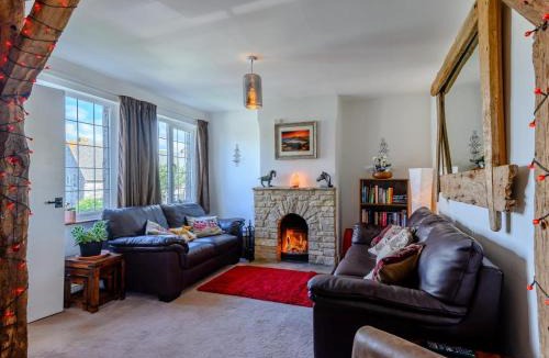 Corfe Castle House | 3 Bed in Wareham oc-78831