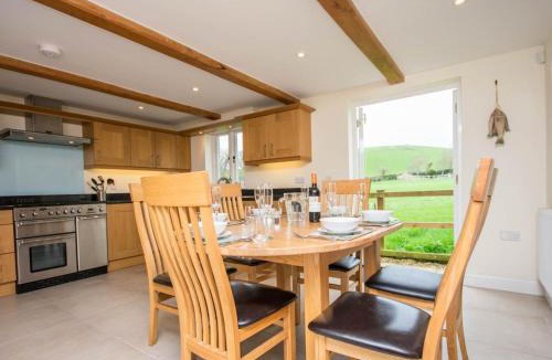 West Lulworth House | 3 Bed in Wareham oc-dc137