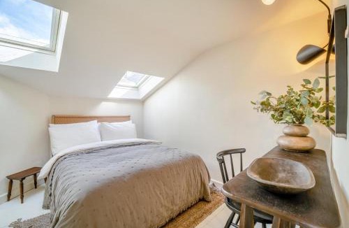 Winfrith Newburgh House | 3 Bed in Winfrith Newburgh oc-w33007