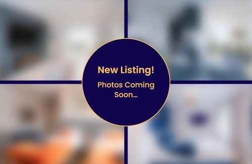 Birch House | 3 Bed Rest Home Middleton M24 Sleeps 8