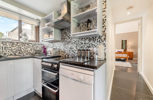 Pentrefelin Cottage | 3 bedroom accommodation in Trapp, near Llandeilo