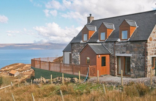 The Hebrides Cottage | 3 bedroom accommodation in Fearnmore, near Applecross