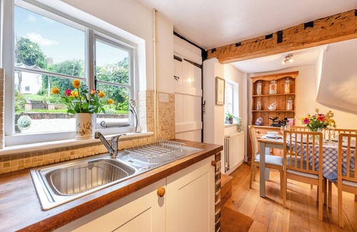 Winchester Cottage | 3 bedroom accommodation in Winchester