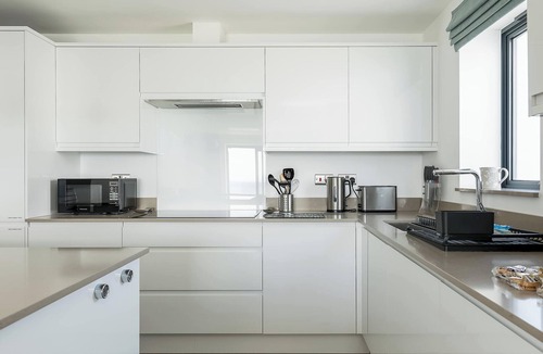 Southbourne Apartment | 3 bedroom accommodation in Bournemouth