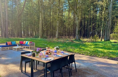 Ickburgh Cottage | 3 bedroom accommodation in High Ash