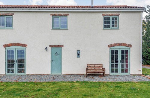 Dogdyke Cottage | 3 bedroom accommodation in Langrick