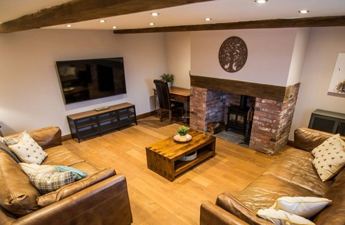 Amerton Cabin | 3 bedroom accommodation in Enson, near Stafford