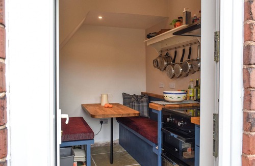 Whatstandwell Cottage | 3 bedroom accommodation in Whatstandwell, near Matlock