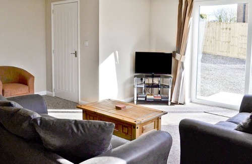 Spilsby Cottage | 3 bedroom accommodation in Holton Holgate, near Spilsby