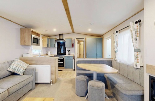 Crowle House | 3 bedroom accommodation in Crowle